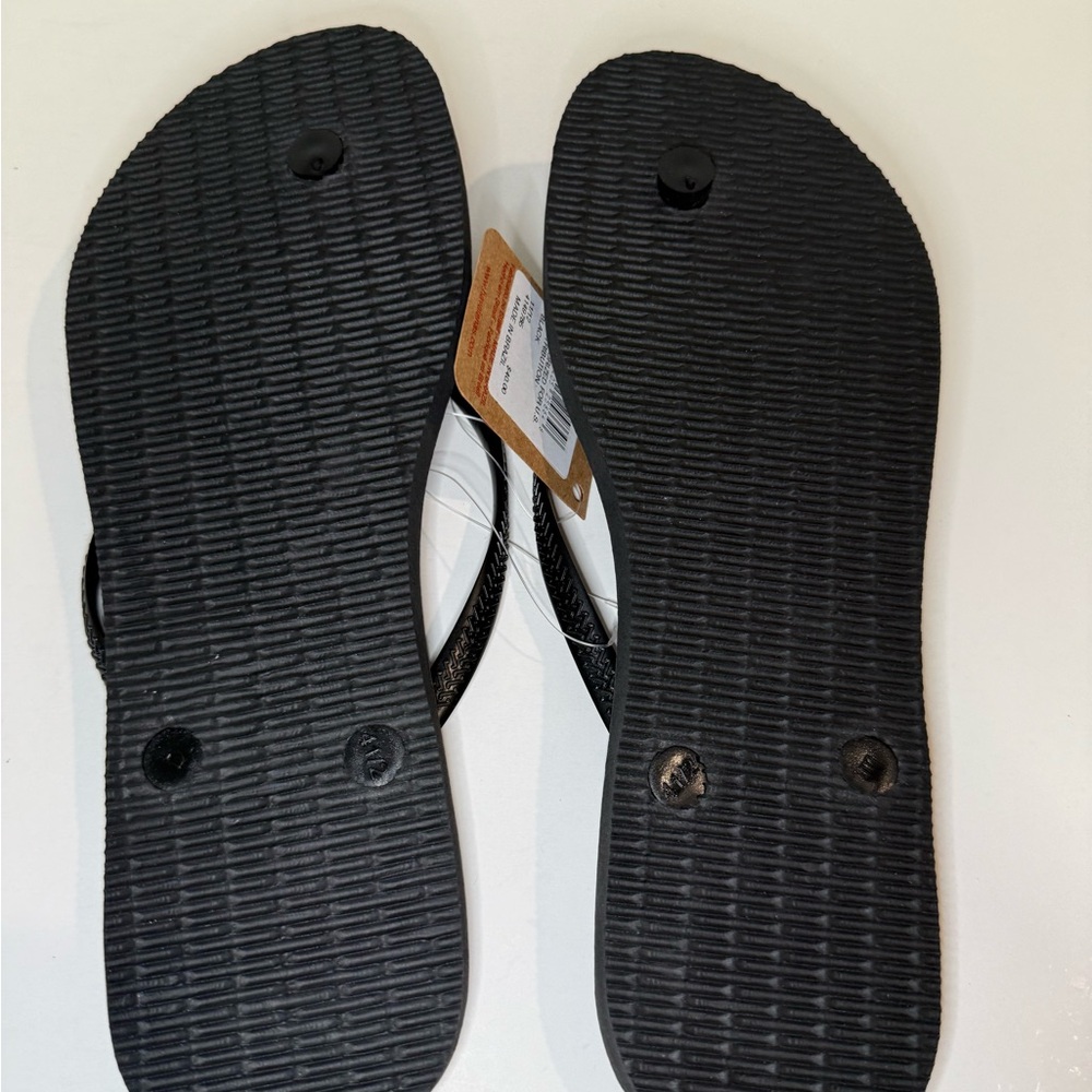 Havaianas Black and Red Minnie Mouse Flip Flops - Picture 9 of 9